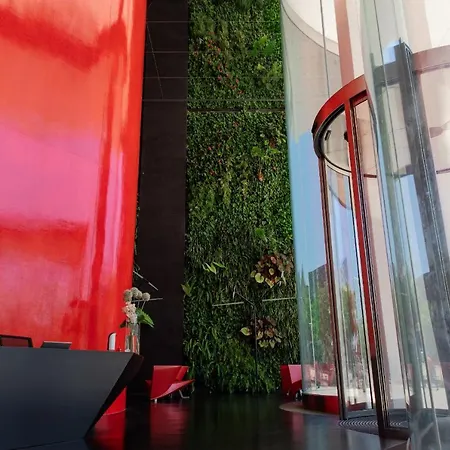 Elegant 1 Bedroom In Diagonal Mar Apartament