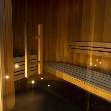 Elegant 1 Bedroom In Diagonal Mar *